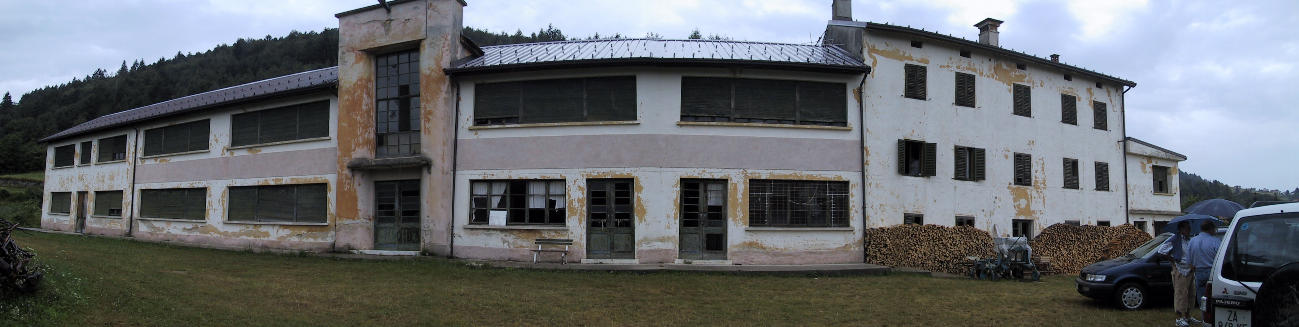 La struttura prima del restauro iniziato nel 2004